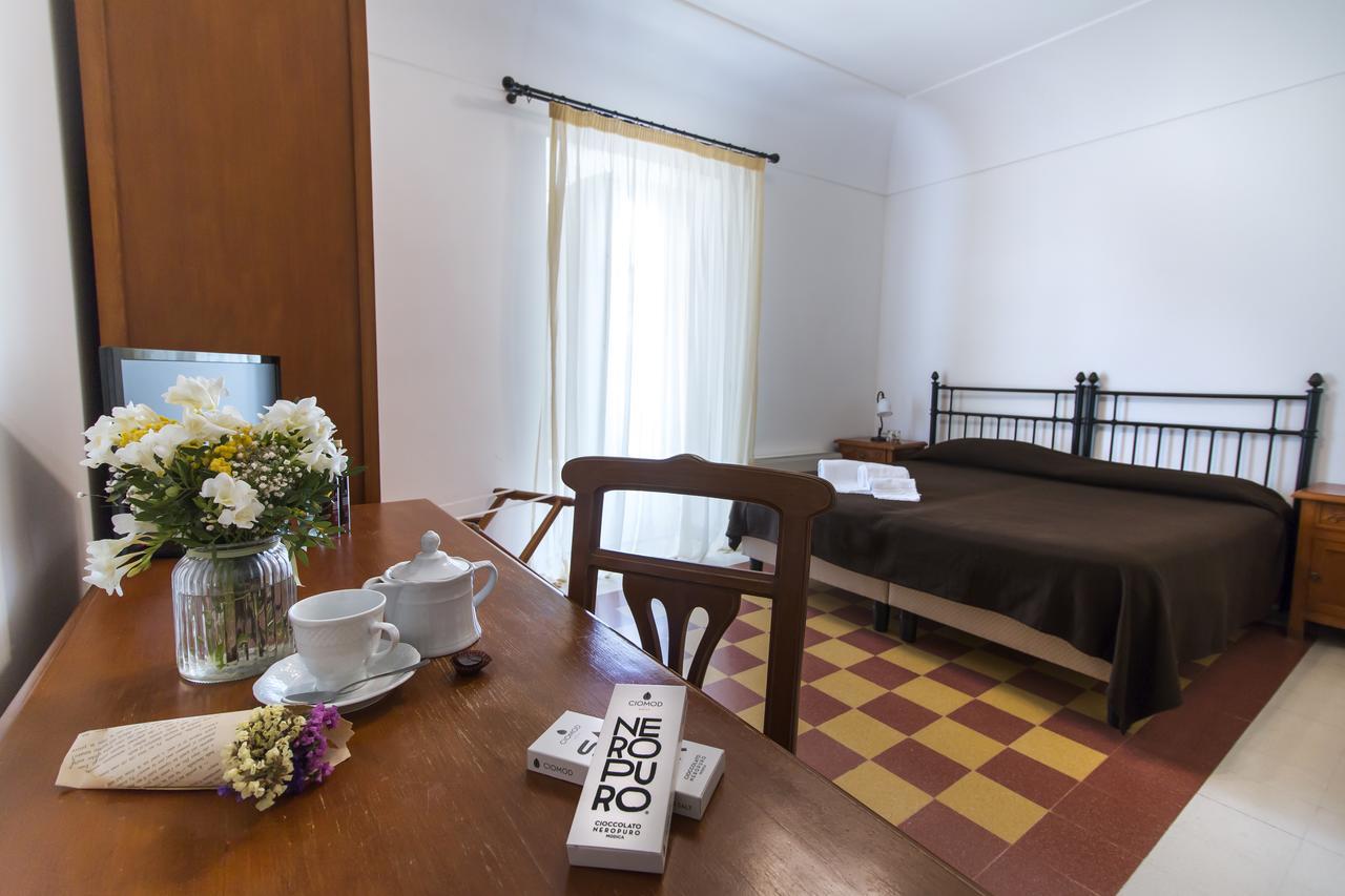 Casa Ciomod Hotel โมดิกา ภายนอก รูปภาพ
