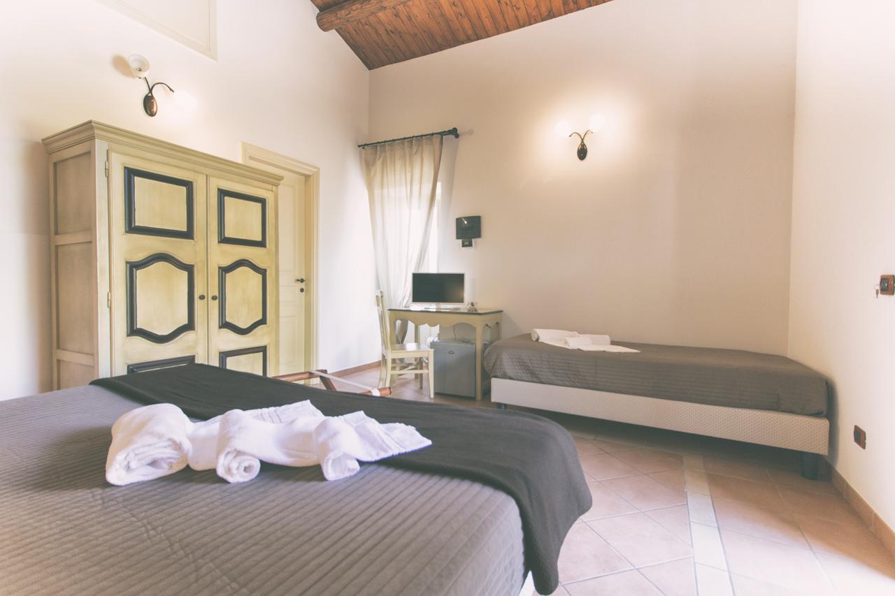 Casa Ciomod Hotel โมดิกา ภายนอก รูปภาพ