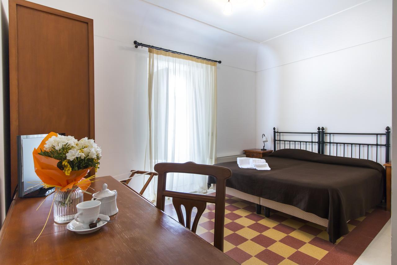 Casa Ciomod Hotel โมดิกา ภายนอก รูปภาพ
